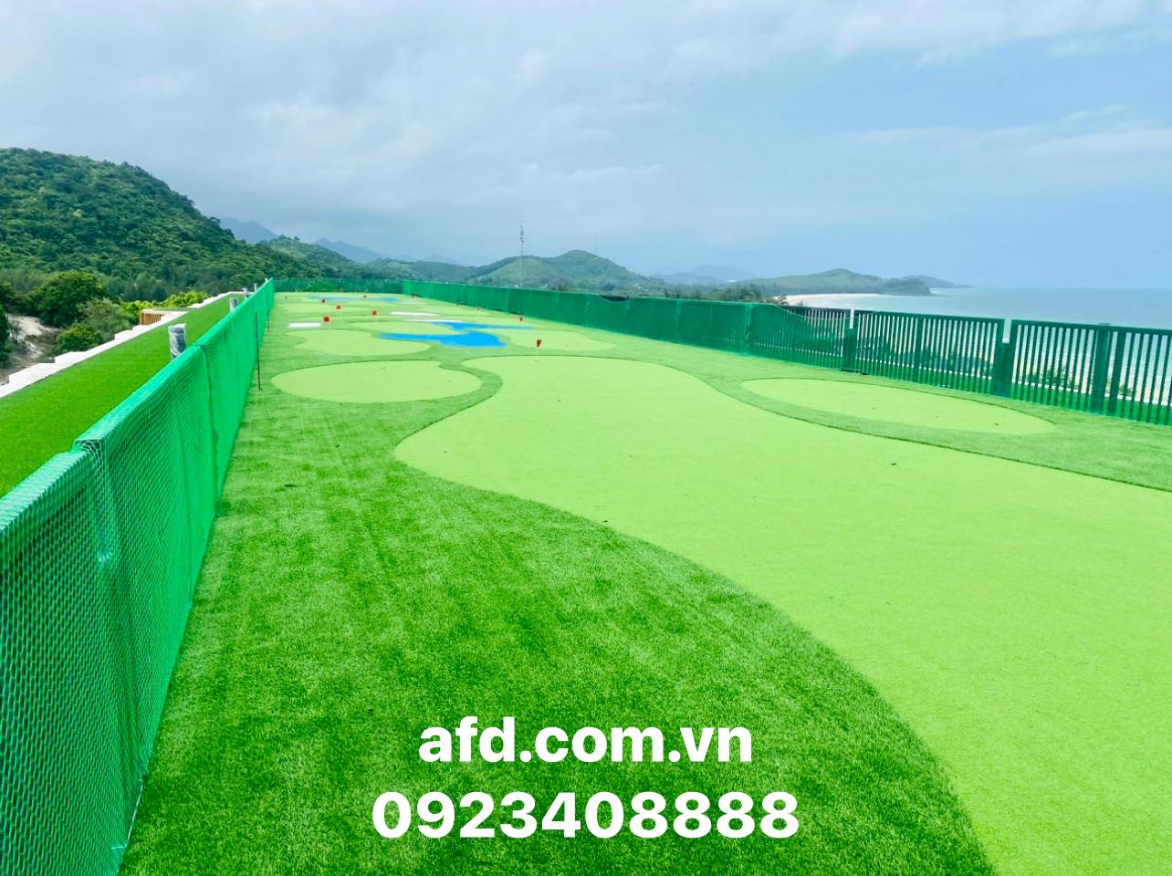 Sân Golf Trên Mái Tại Khu Du Lịch Sinh Thái Vân Hải - Đảo Quan Lạn, TP. Quảng Ninh