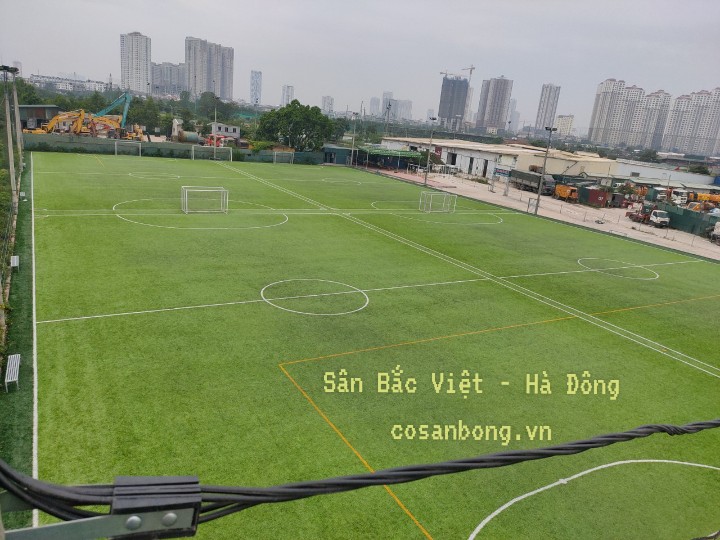 Sân bóng cỏ nhân tạo Bắc Việt 3 Kiến Hưng - Hà Đông