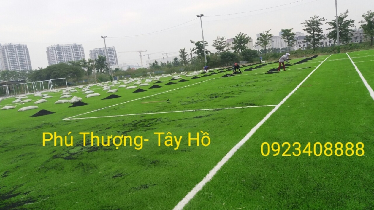 Hoàn thiện sân bóng Phú Thượng 1 - Tây Hồ